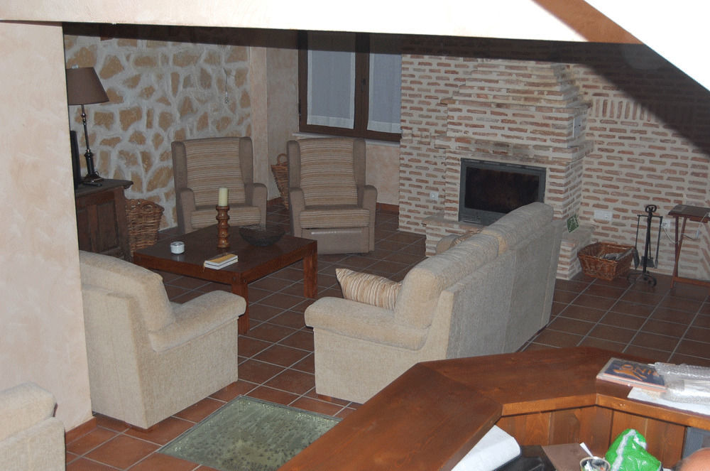 فندق La Casona De Dona Petra Villarmentero de Campos المظهر الخارجي الصورة